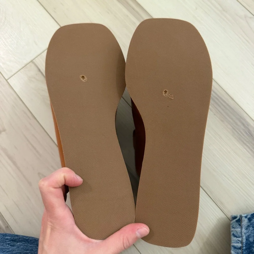 Farm Rio Brown Vegan Leather Flower Cutout Wood Platform Wedge Mules Clogs US 7 - Picture 3 of 10